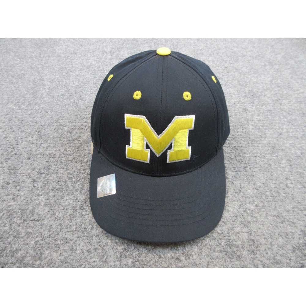 Michigan Wolverines Hat Cap Strap Back One Size Blue NCAA Football Captivating